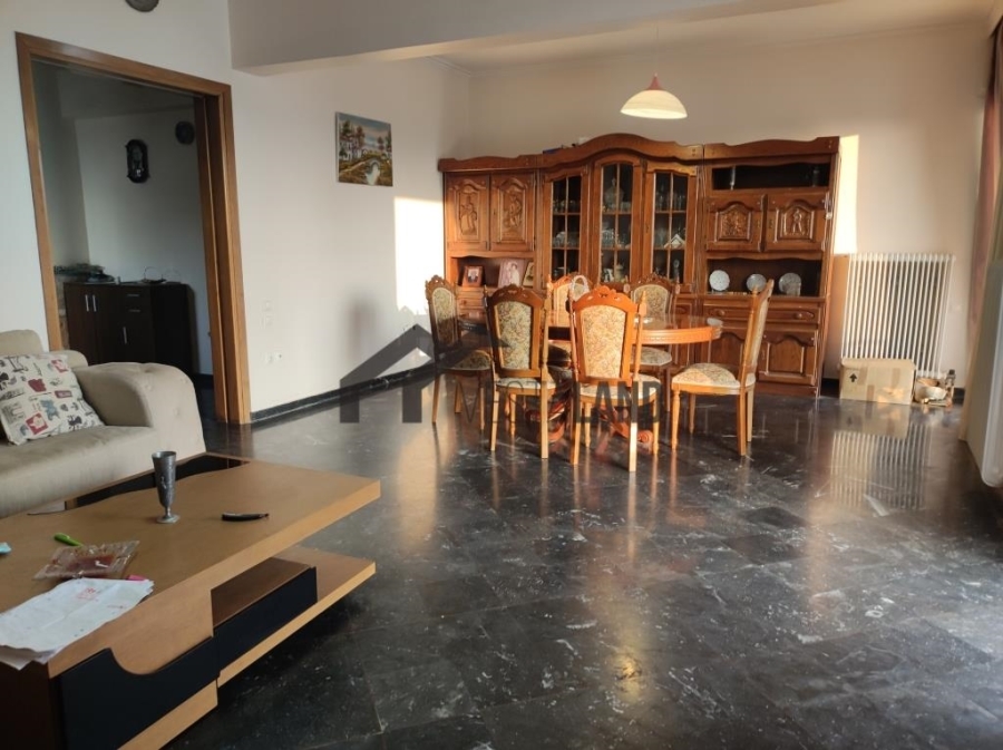 (For Sale) Residential Apartment || Athens North/Marousi - 124 Sq.m, 2 Bedrooms, 265.000€ 