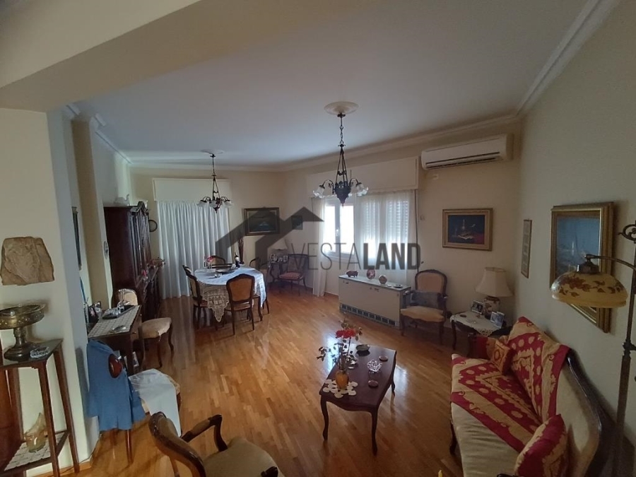 (For Sale) Residential Apartment || Athens Center/Athens - 122 Sq.m, 2 Bedrooms, 245.000€ 