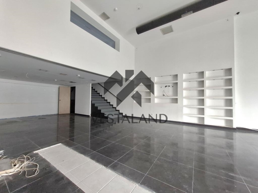 (Προς Ενοικίαση) Επαγγελματικός Χώρος Κατάστημα || Αθήνα Βόρεια/Χαλάνδρι - 175 τ.μ, 3.000€ 